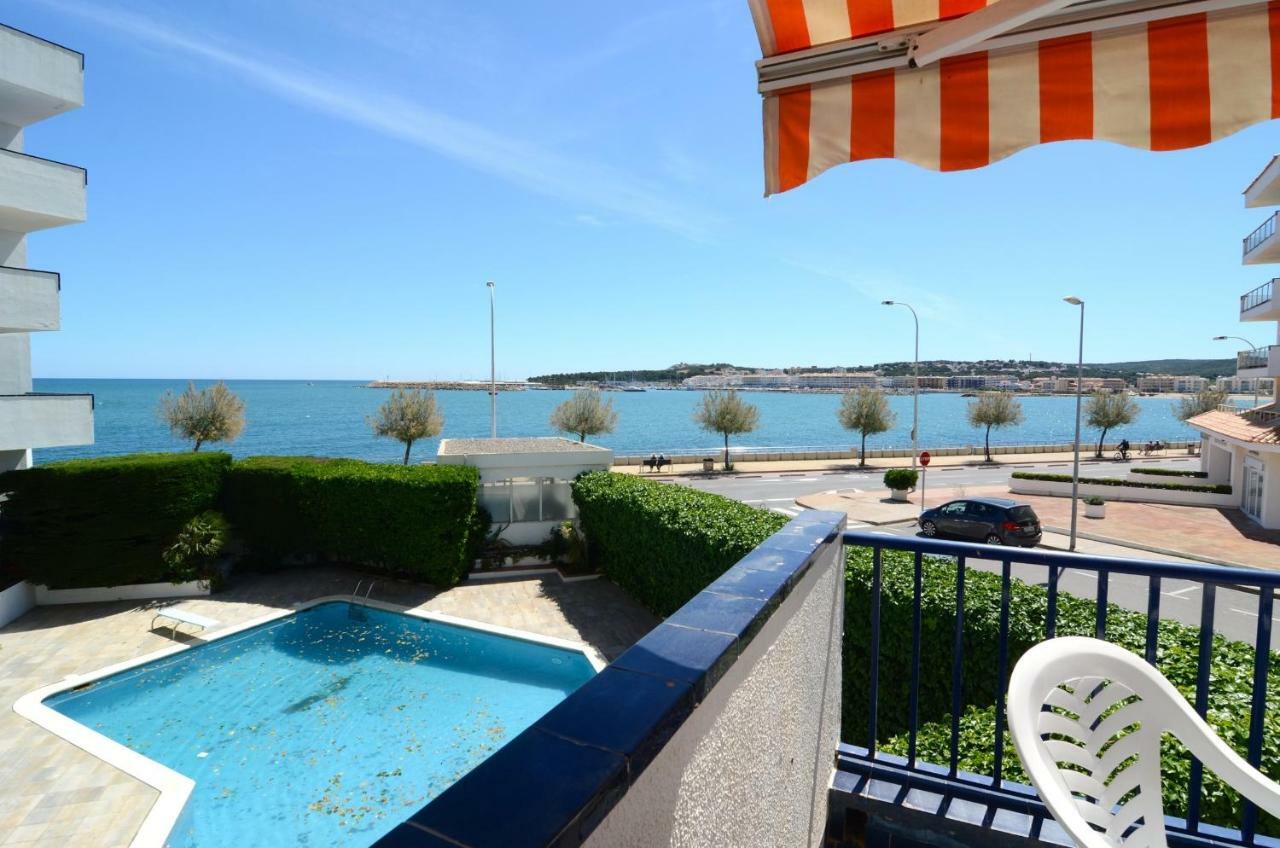 Passeig Del Mar 9 2.2 Apartment L' Escala Екстериор снимка